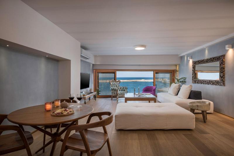 Residenza Vranas Boutique Hotel Chrissi Akti Chania Exterior foto