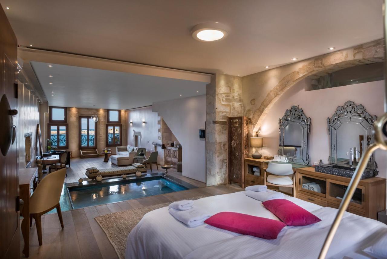 Residenza Vranas Boutique Hotel Chrissi Akti Chania Exterior foto